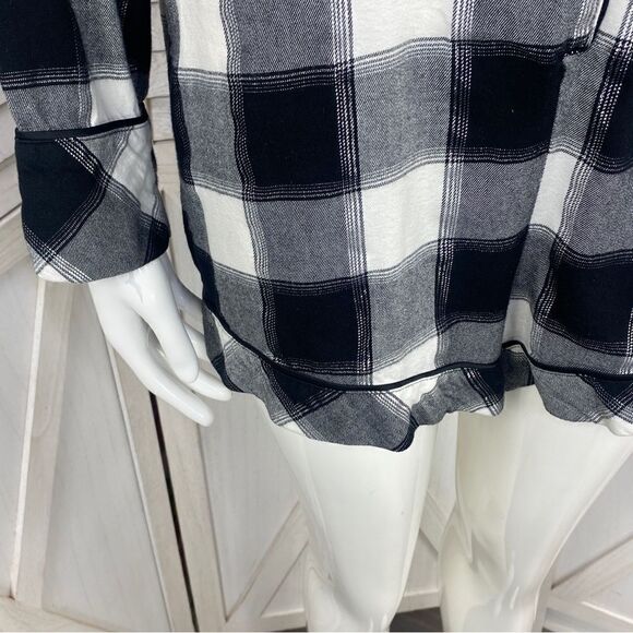 Victoria’s Secret Plaid Flannel Shorts Sleep Romper Black White Small - Picture 6 of 13